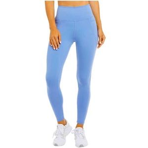 NWT Danskin Ladies Lightweight 7/8 Legging, Light Blue